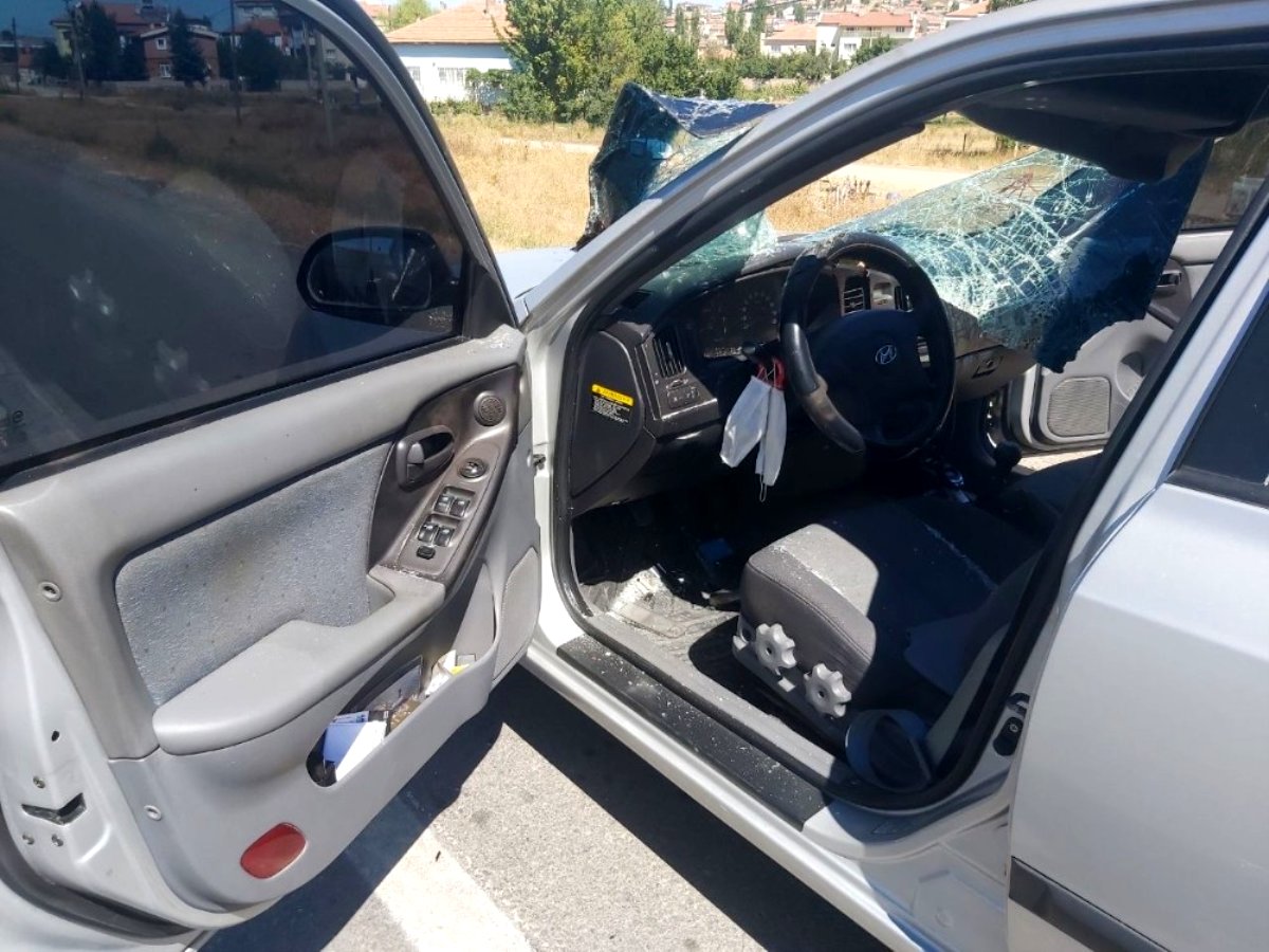Araba Çarpan Bisikletli Hayatını Kaybetti