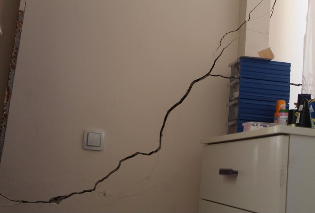 Sondakika : Antalya’da Deprem Oldu