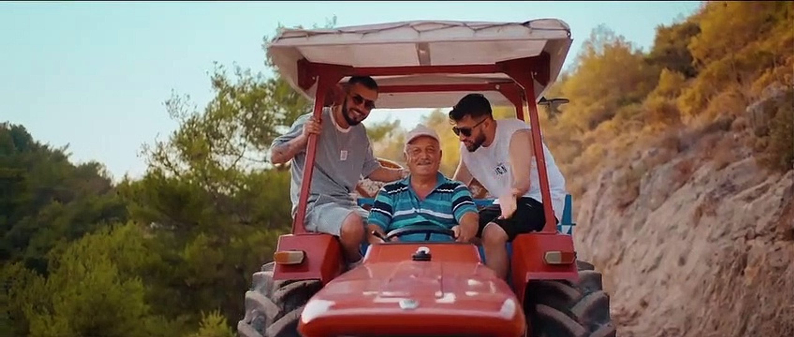Kurtuluş Kuş & Burak Bulut – Baba Yak
