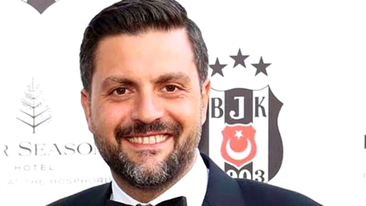 Şafak Mahmutyazıcıoğlu Kimdir ?