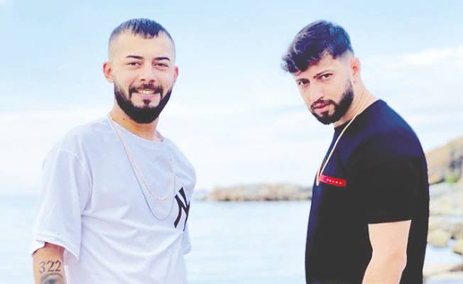 Burak Bulut ve Kurtuluş Kurt Kayseri Konseri