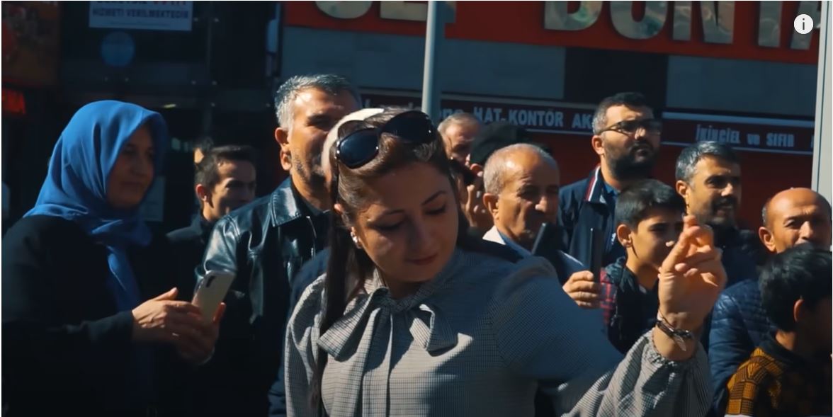Kemal Hastoprak: Elinde Mantı Boynunda Sucuk