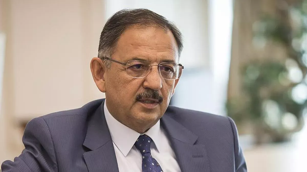 Mehmet Özhaseki Kimdir ?