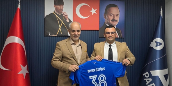 BAŞKAN ULU’DAN ANAHTAR PARTİYE HAYIRLI OLSUN ZİYARETİ
