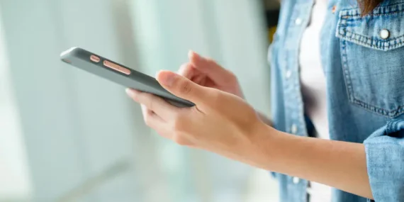 Cep Telefonlardan 715 TL vergi alınacak