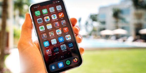 Öğrencilere müjde! Vergisiz alınabilecek cep telefonu modelleri